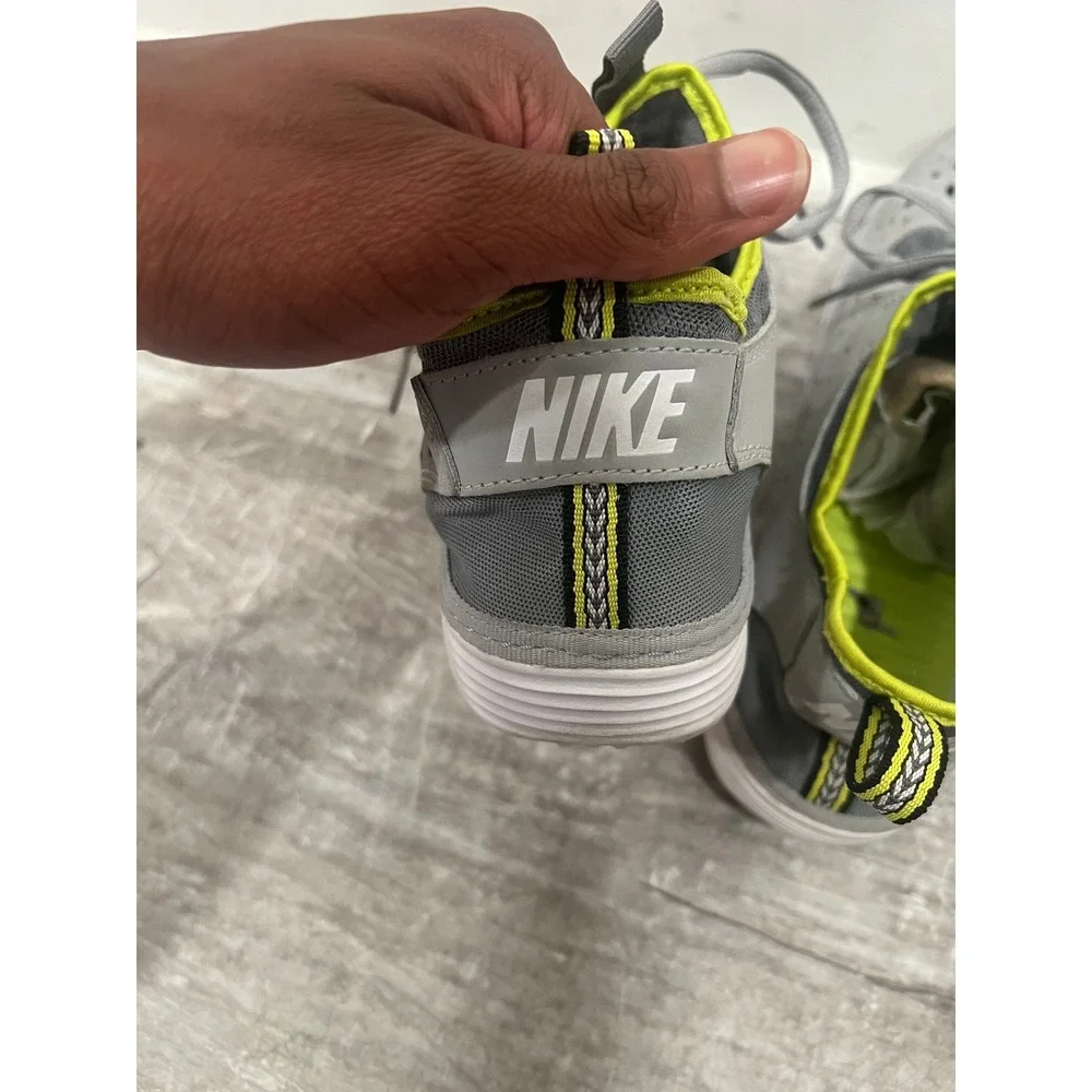 Nike Men's Shoes Solarsoft Costa Low Wolf Grey Venom Green Water Sneaker Size 10